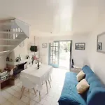 Charment De 45 M2 Renove Et Moderne Alpehytte *