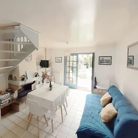 Charment De 45 M2 Renove Et Moderne Alpstuga *