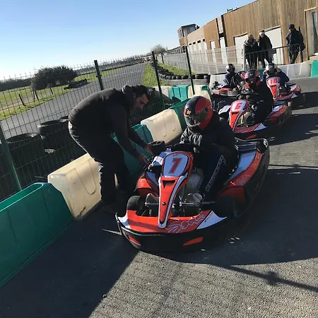 Charment De 45 M2 Renove Et Moderne *