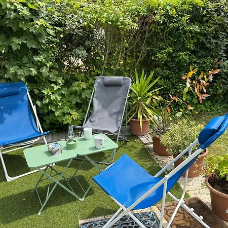 Charment De 45 M2 Renove Et Moderne シャレー ヴィレ・シュル・メール