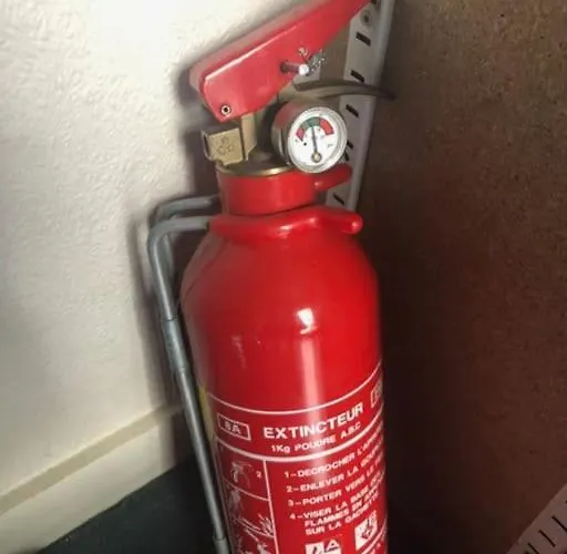 Charment De 45 M2 Renove Et Moderne シャレー *