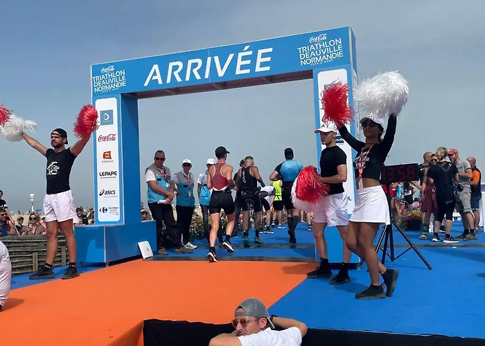 Charment De 45 M2 Renove Et Moderne シャレー *